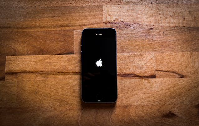 Crack Apple AirDrop